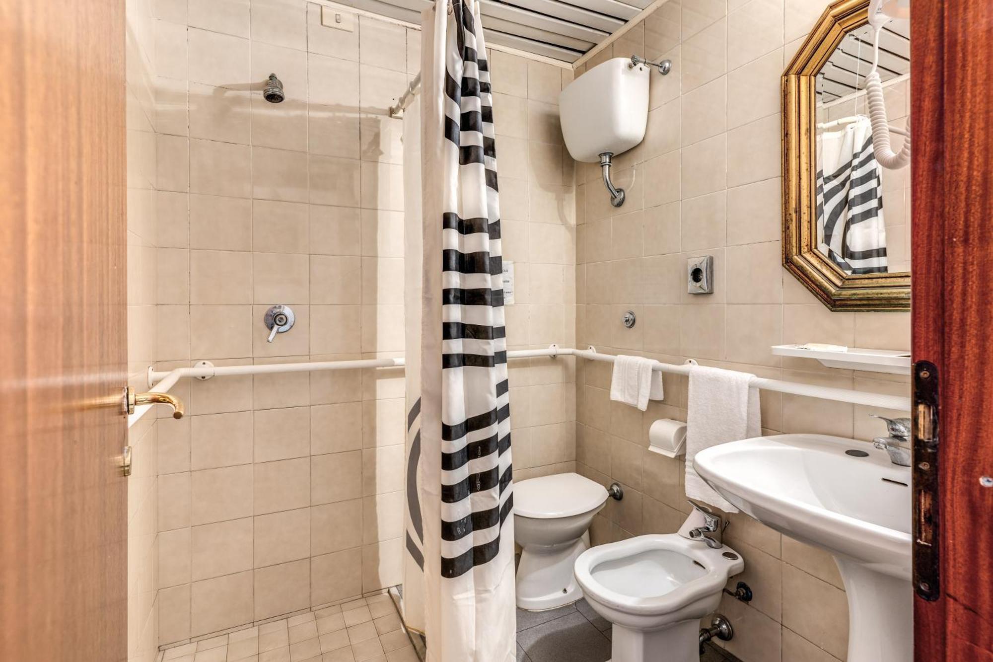 Hotel Giada Roma ภายนอก รูปภาพ